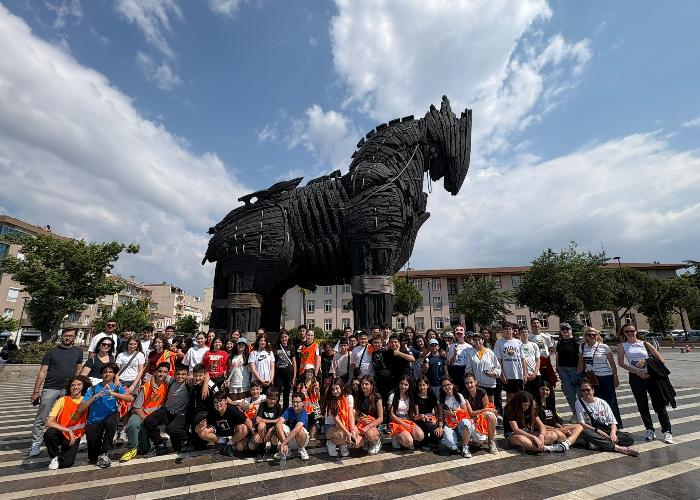 7. SINIFLARDAN TARİHE YOLCULUK: ÇANAKKALE GEZİSİ
