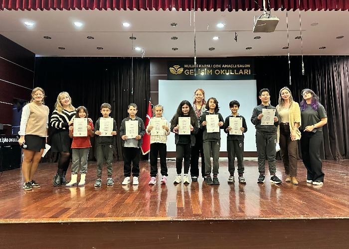 CAMBRIDGE SERTİFİKALARI DAĞITILDI