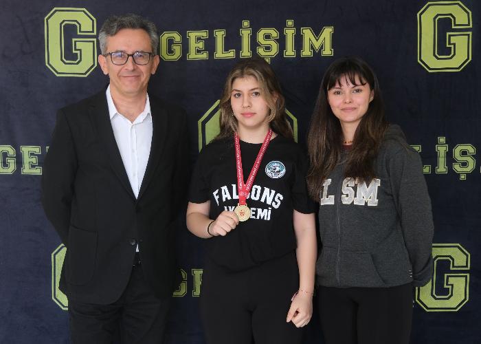 CEYLİN ÇİFTÇİ TÜRKİYE ŞAMPİYONU