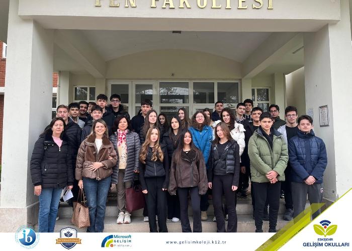 FİZİK BİLİM KULÜBÜMÜZ ESTÜ’DE BİLİMLE BULUŞTU
