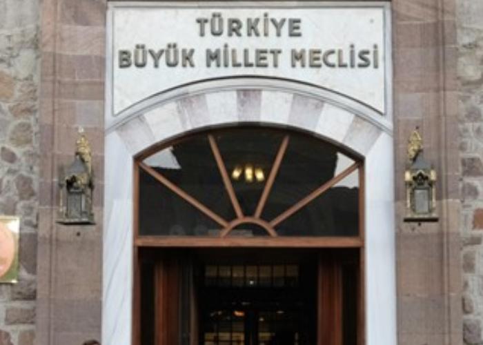 TARİHİNE DOKUNAN HER ÇOCUK, GELECEĞE DAHA GÜÇLÜ ADIMLARLA YÜRÜR
